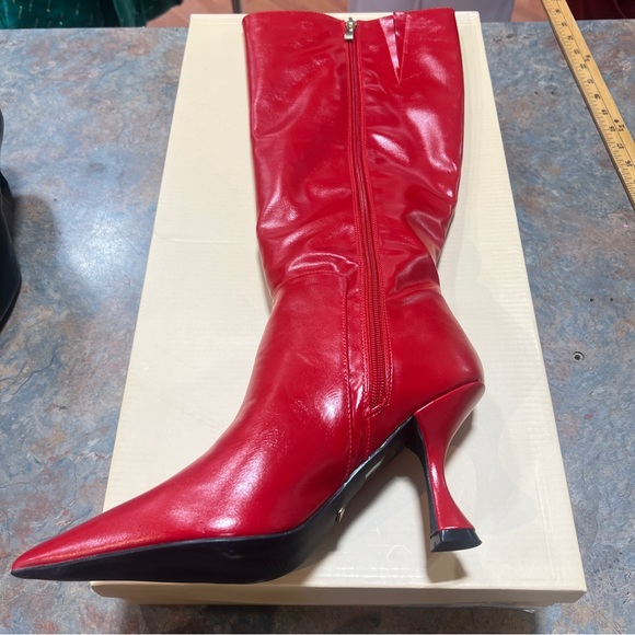 Red Knee High Dress Boot size 9 by Bellini - Picture 3 of 7
